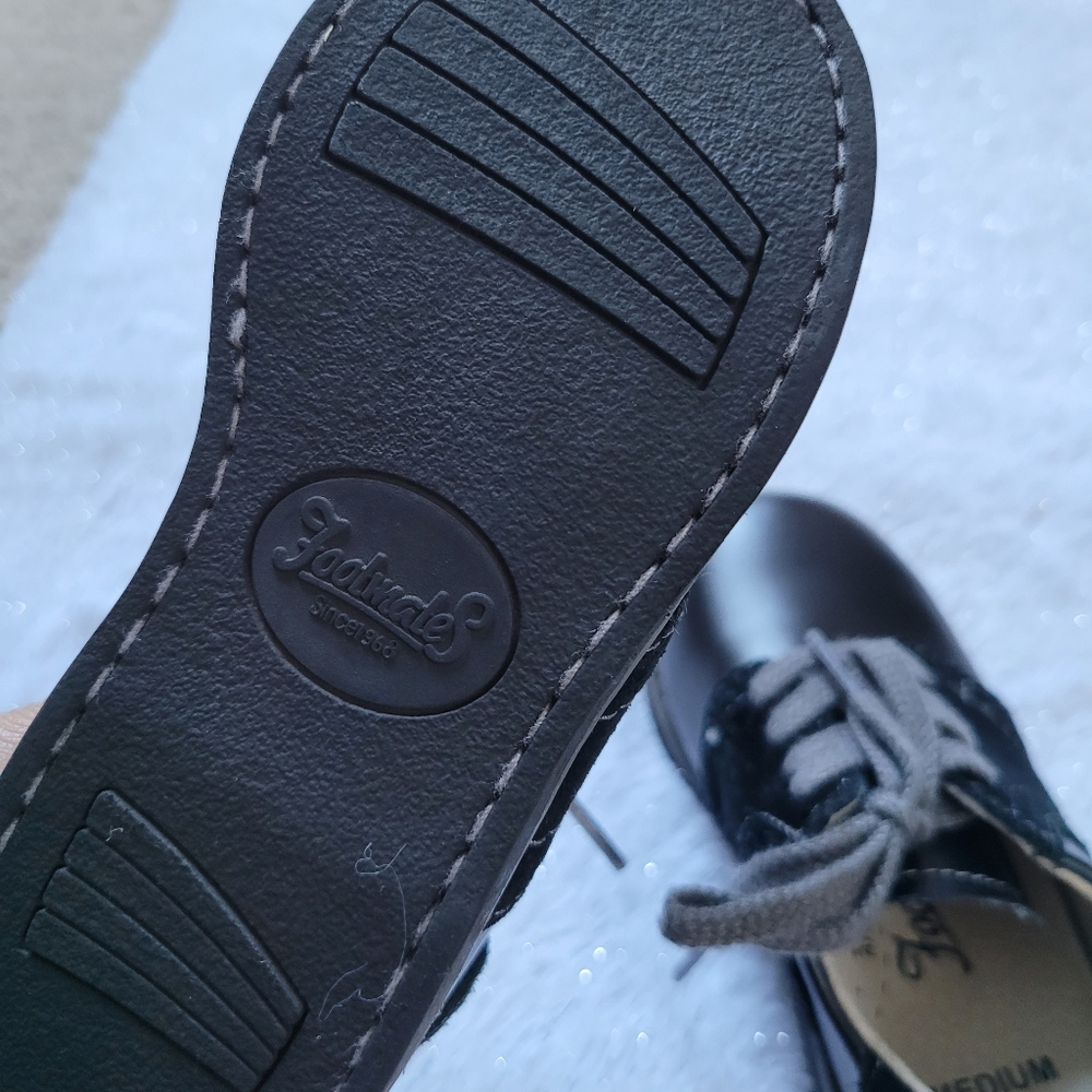 Footnotes size 8.5 - Picture 6 of 7